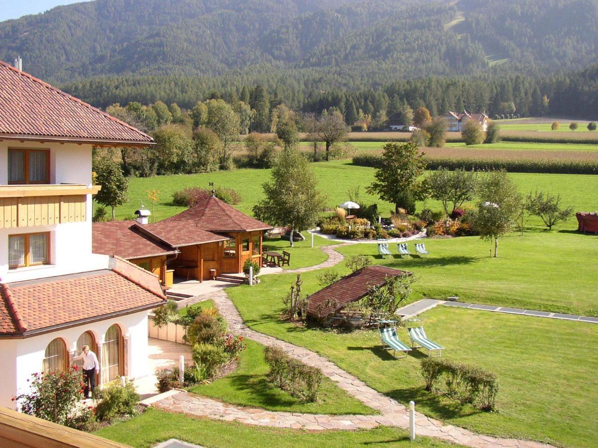 Hotel Tannenhof Brunico Eksteriør bilde