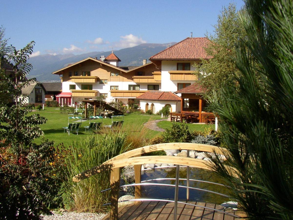 Hotel Tannenhof Brunico Eksteriør bilde