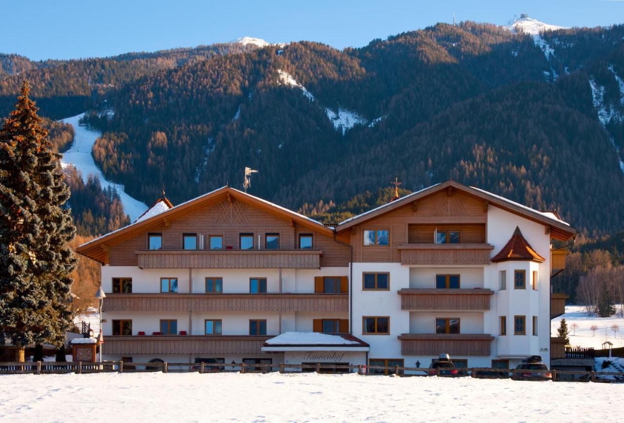 Hotel Tannenhof Brunico Eksteriør bilde