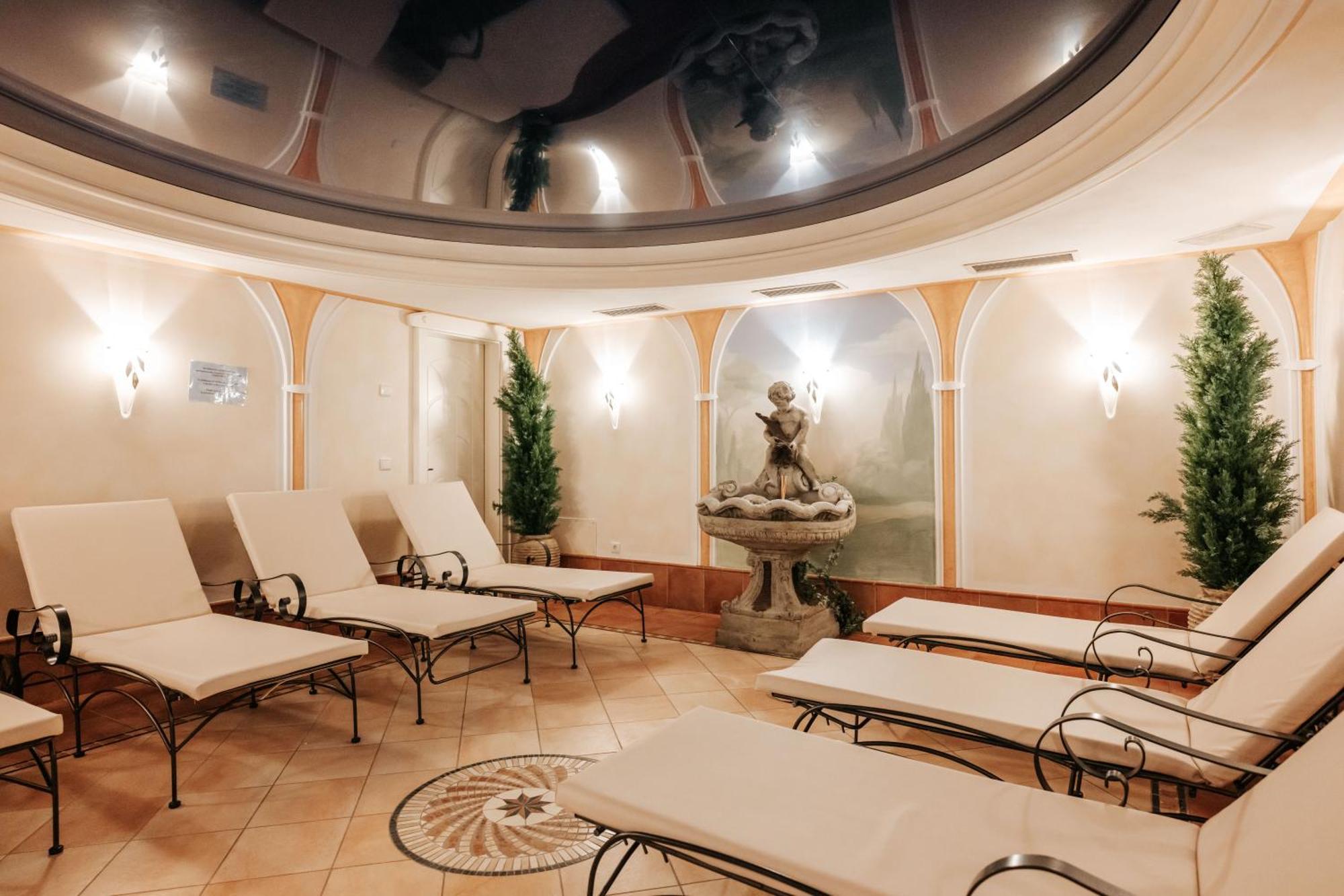 Hotel Tannenhof Brunico Eksteriør bilde